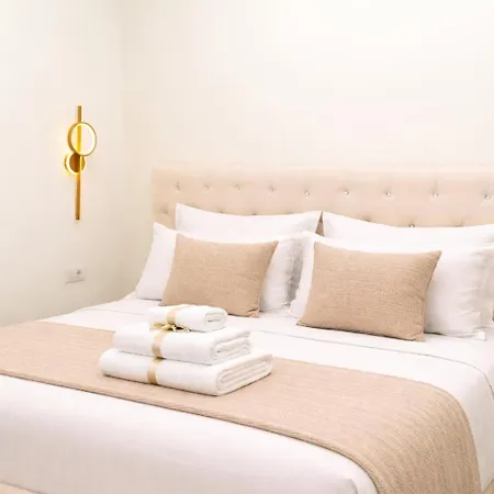Luxury 2br At Coast 104d